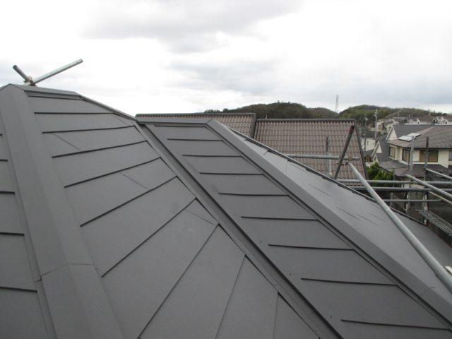 三木市のカバー工法でリフォームした屋根